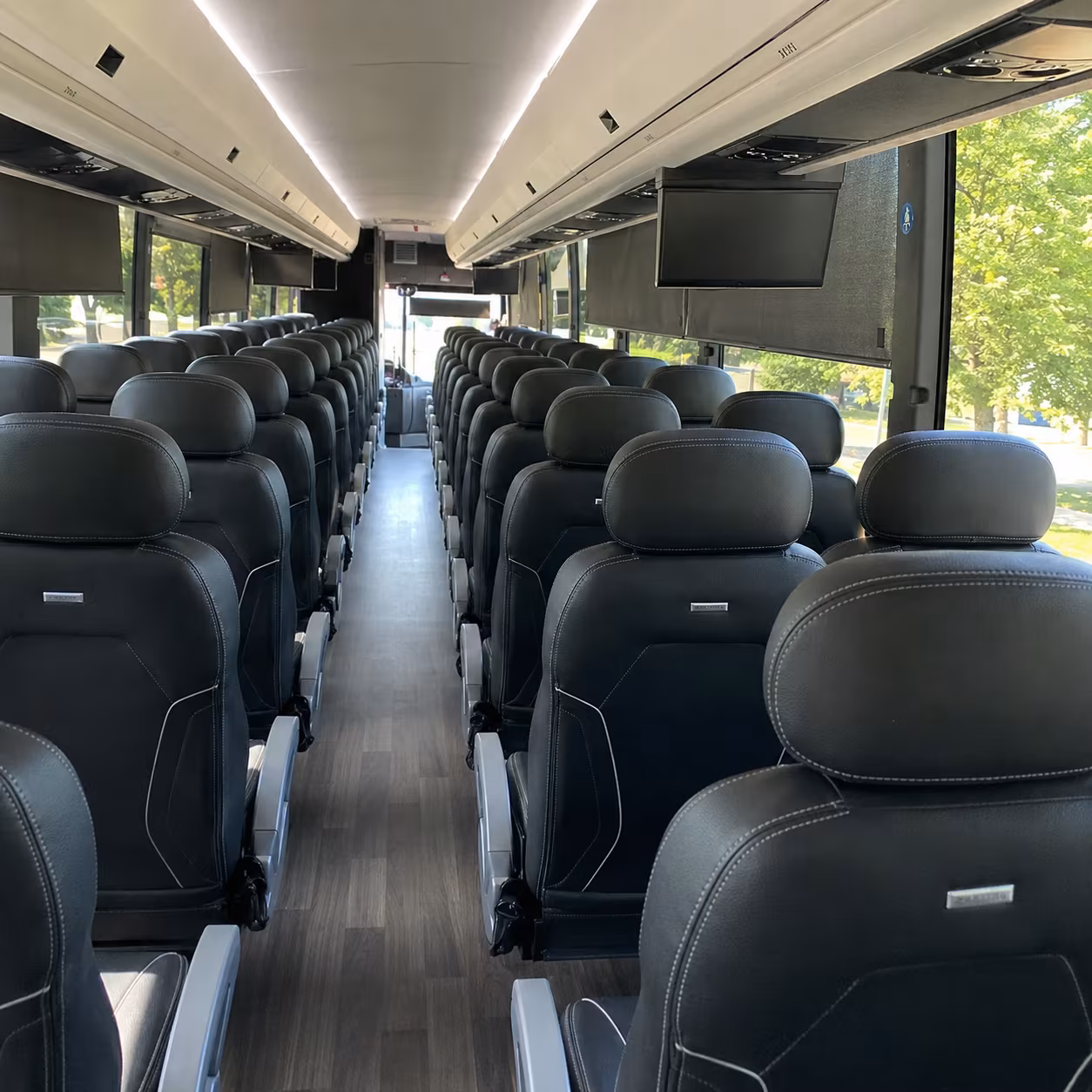 lansing charter bus rentals